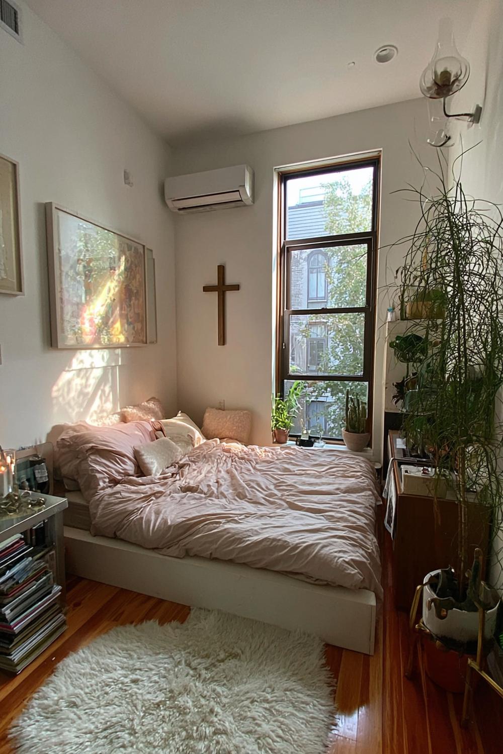 Create Cozy Vibes with Soft Blush Bedding For Small Space