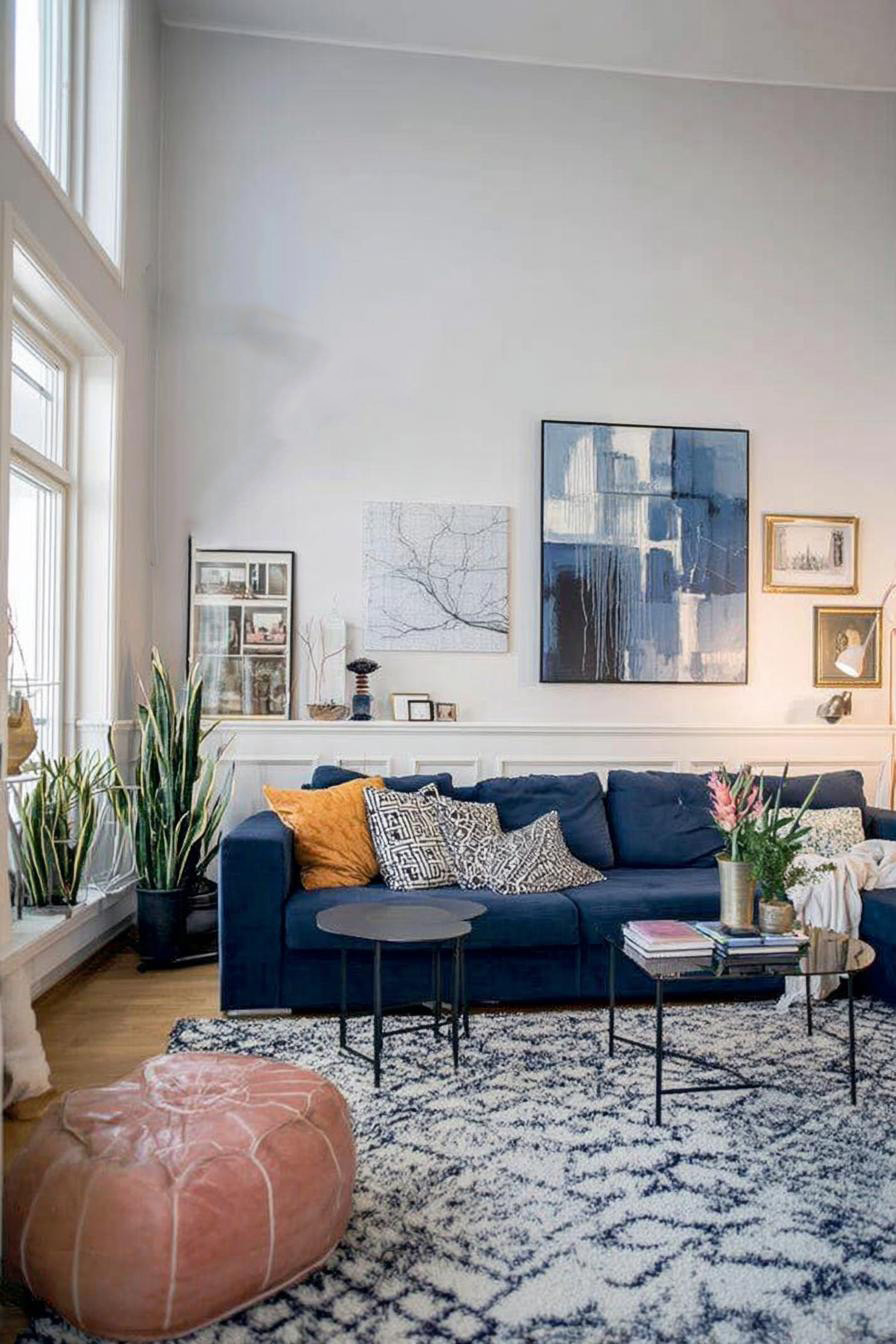 Position Layered Coffee Tables For Flexible Entertaining Options